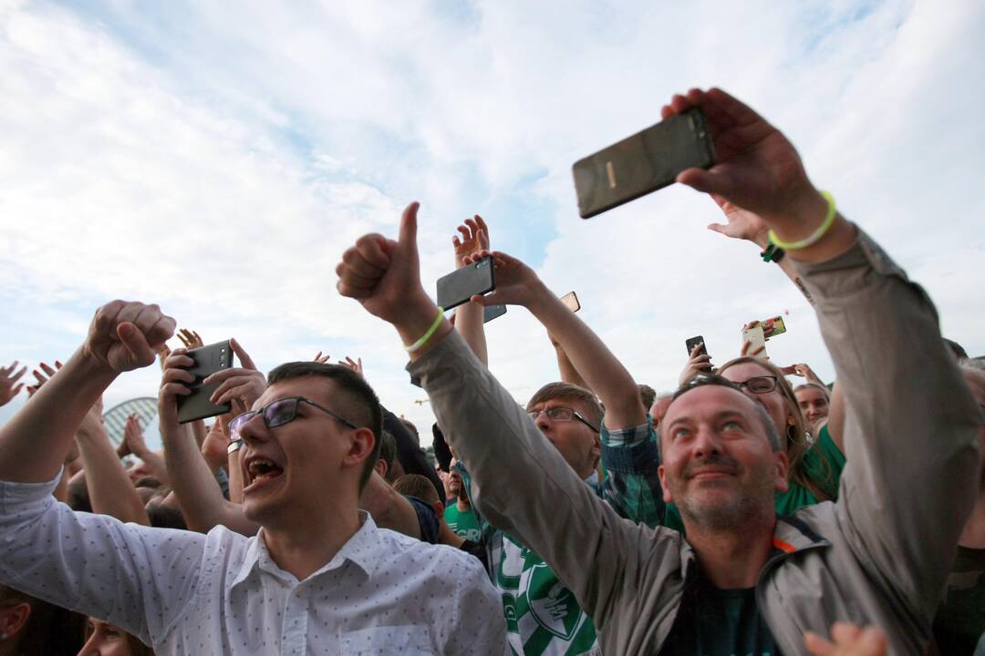 LKL Čempionai švenčia triuškinančią pergalę.