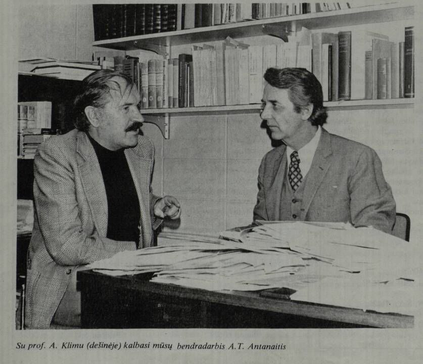 Sugrįžimas: A.T.Antanaitis laisvoje Lietuvoje. 1992 m. Panemunė.