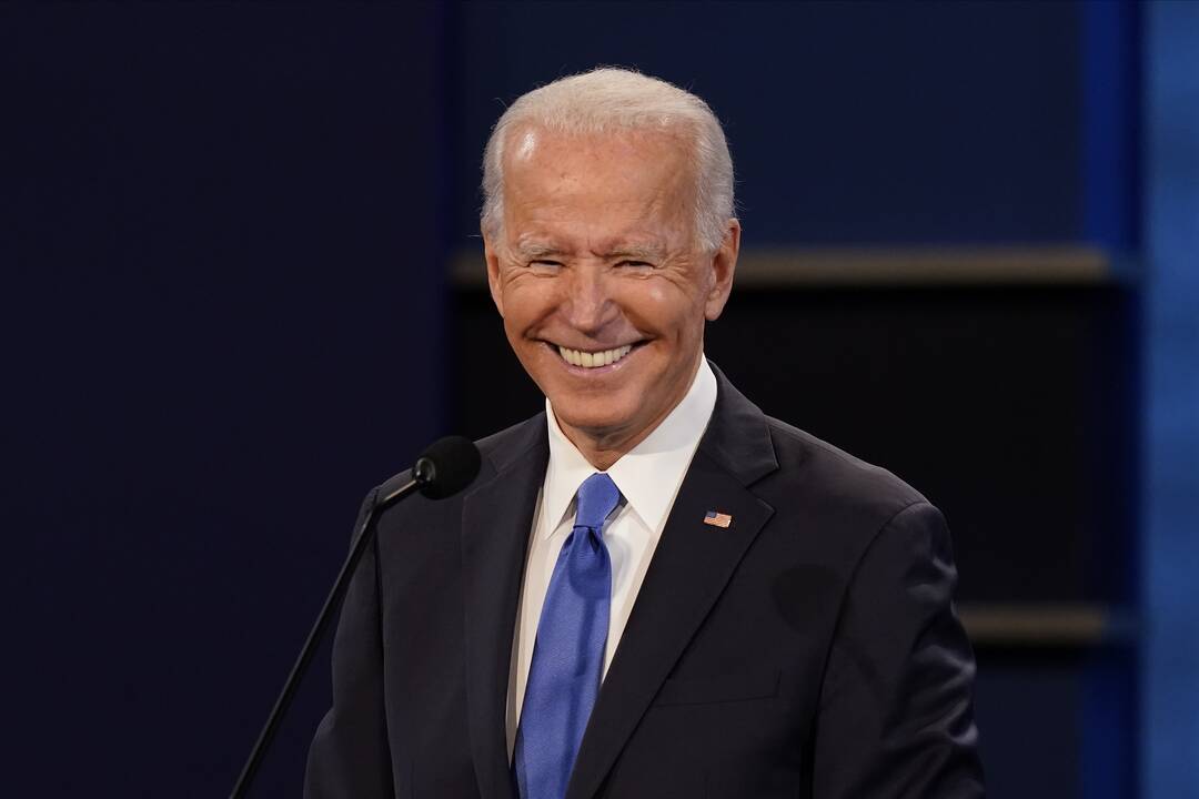 J. Bidenas