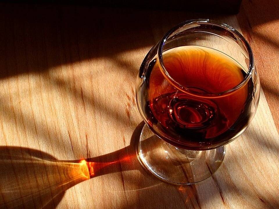 Kinija teigia įvesianti antidempingo priemones ES brendžiui