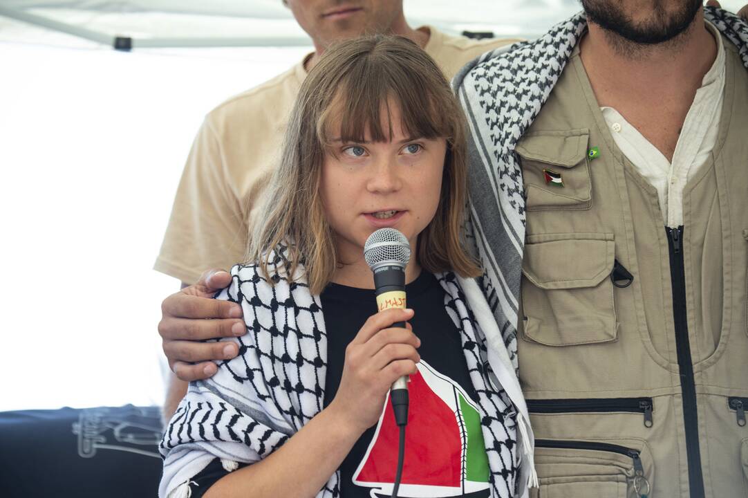 Greta Thunberg išskrenda iš Tel Avivo į Prancūziją