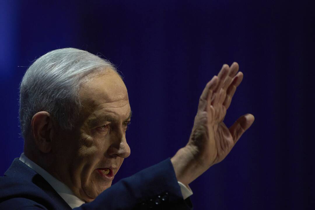 Netanyahu davė parodymus „Katargeito“ byloje, smerkia politinę „raganų medžioklę“