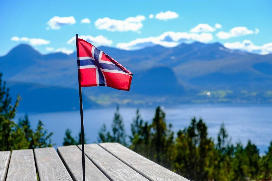Norvegijos policija dėl įtariamo kabelio pažeidimo sulaikė laivą su rusų įgula