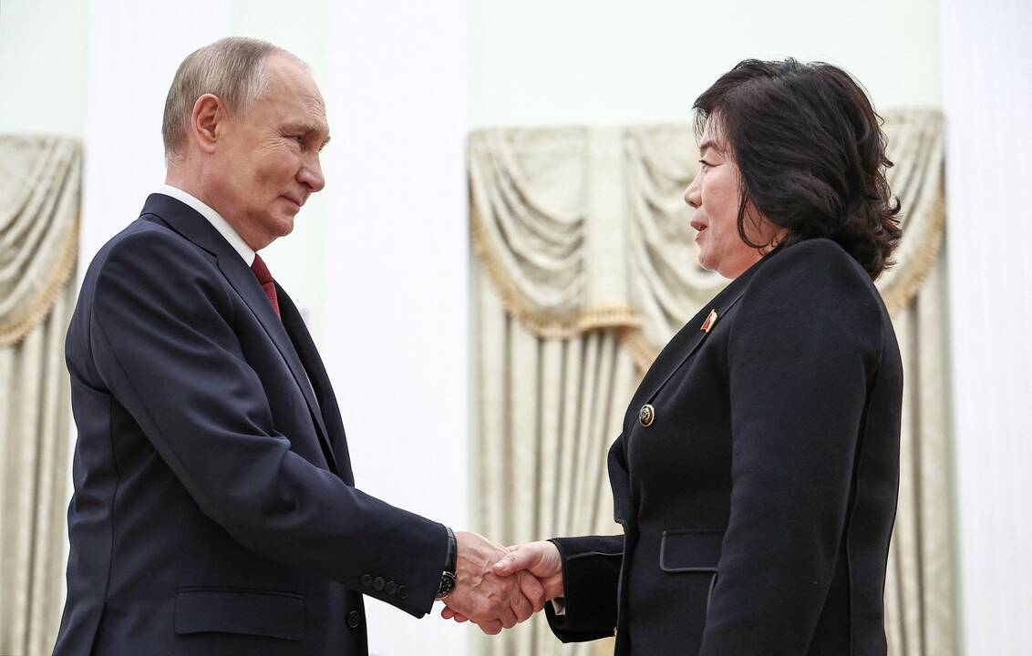 V. Putinas priėmė Šiaurės Korėjos užsienio reikalų ministrę