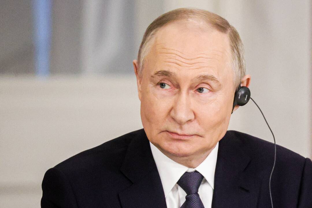Žiniasklaida: Putinas mano, kad gali dar šiemet visiškai kontroliuoti aneksuotas Ukrainos dalis