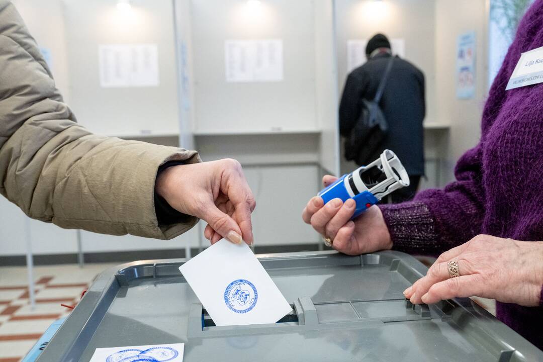Estija gali uždrausti ne ES piliečiams balsuoti savivaldybių rinkimuose