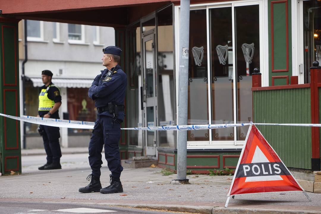 Švedijoje per vieną dieną nugriaudėjo penki sprogimai, premjeras kalba apie vidaus terorizmą