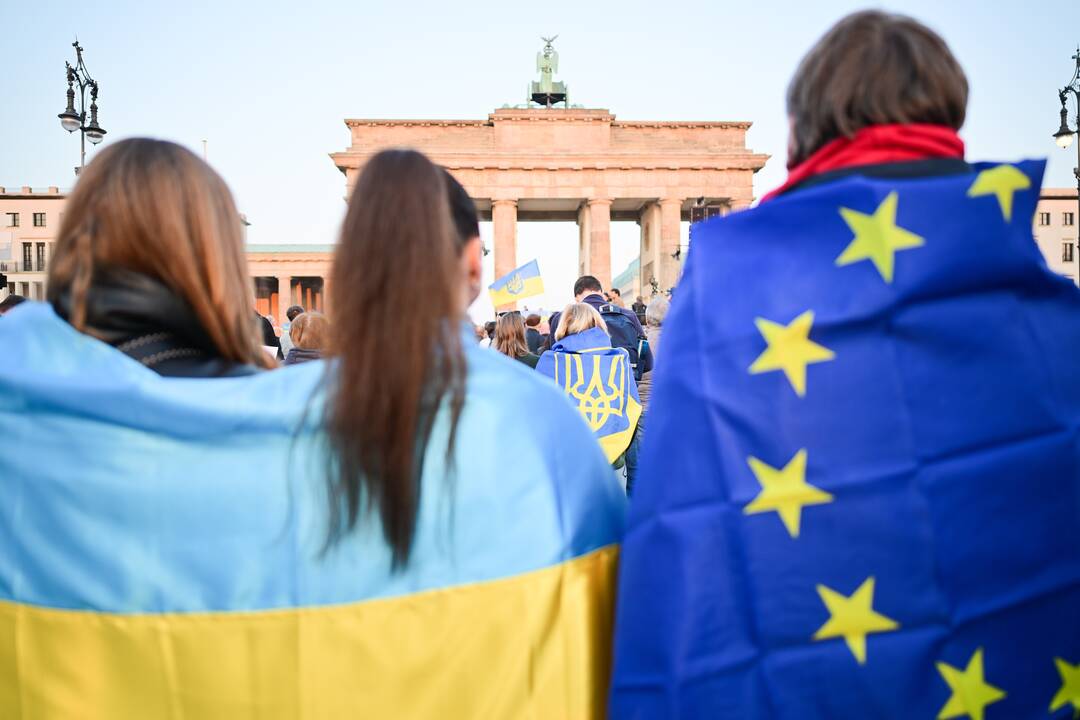 Tyrimas: Europa galėtų pakeisti didžiąją dalį JAV pagalbos Ukrainai