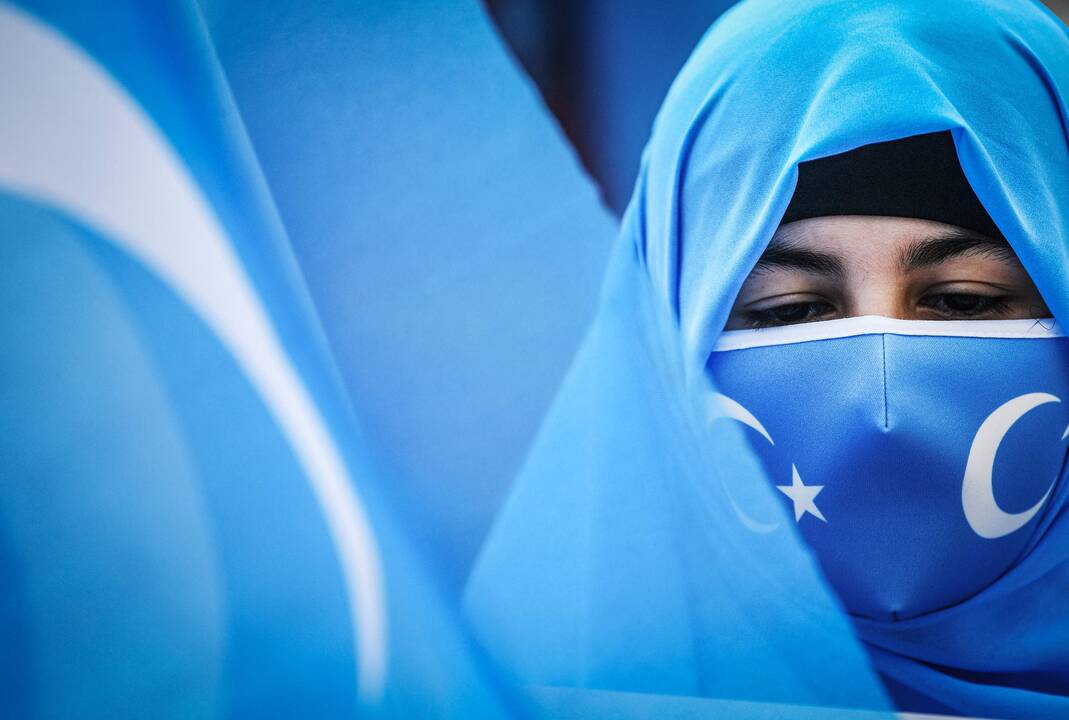 Ataskaita: Kinija vykdo uigūrų genocidą