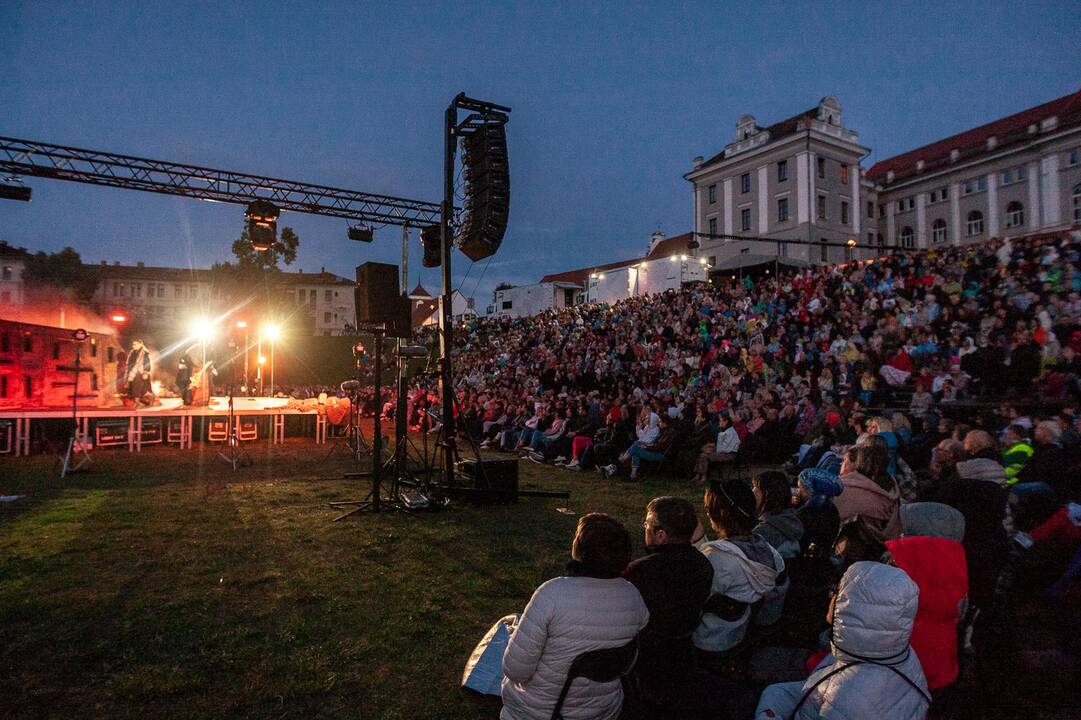 Muzikinė-dokumentinė drama "Lietuva - Valstybė"