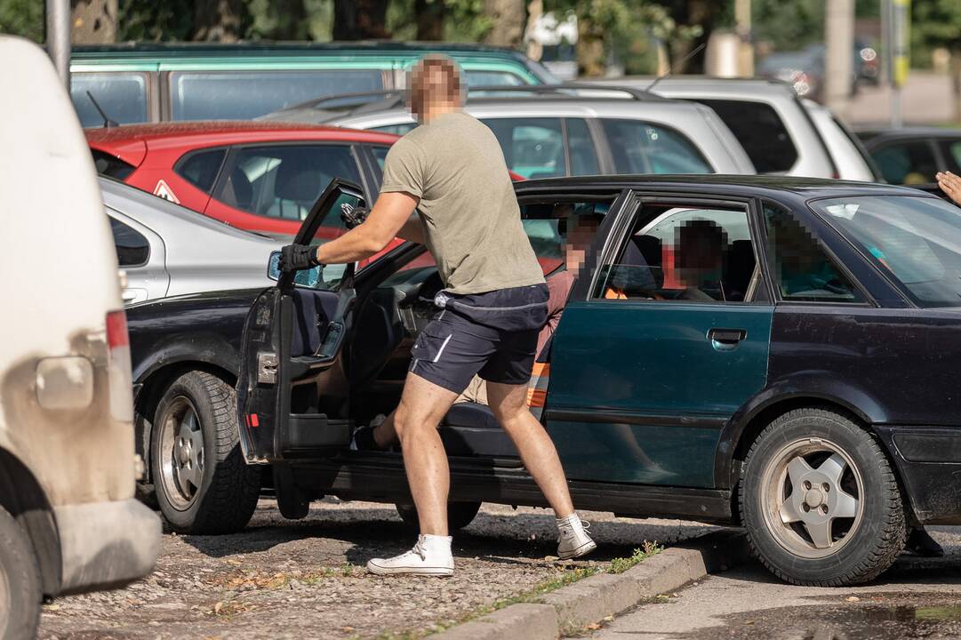 Sulaikymo operacija Eiguliuose