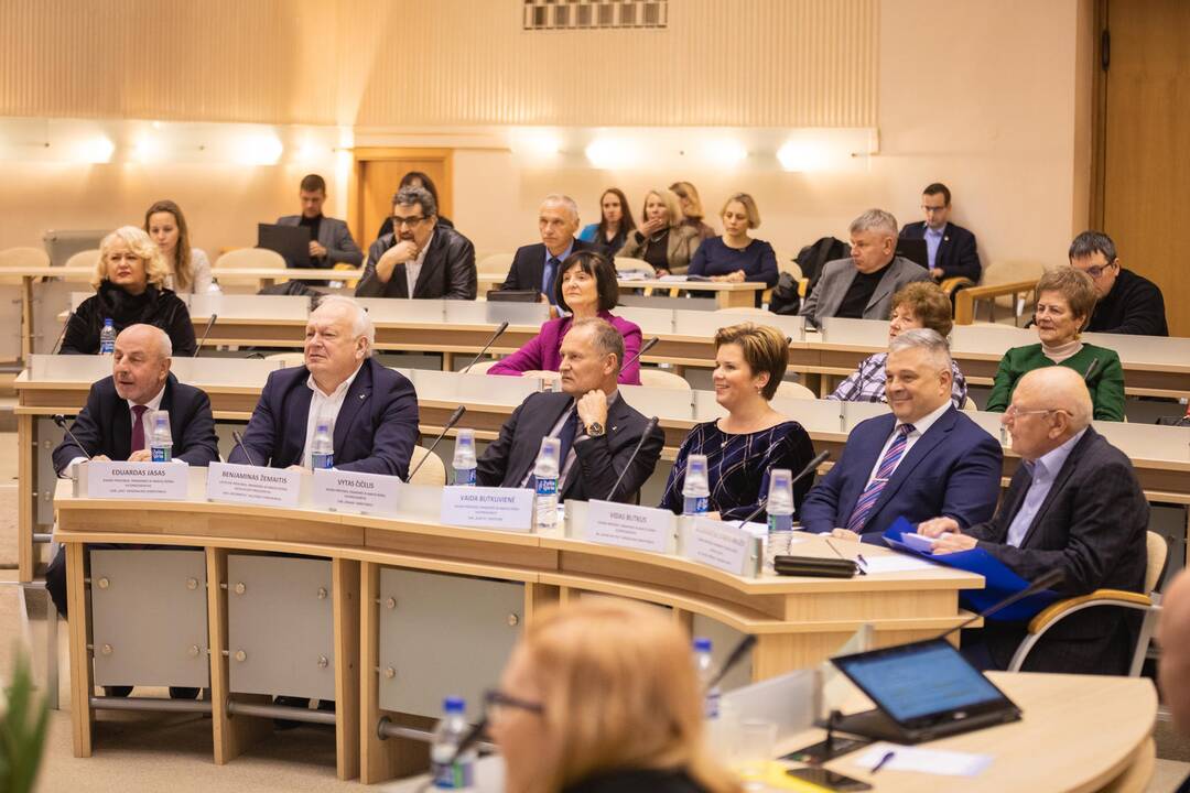 Kandidatų į Kauno miesto merus debatai