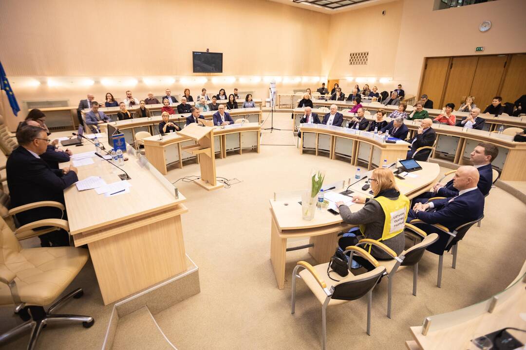 Kandidatų į Kauno miesto merus debatai