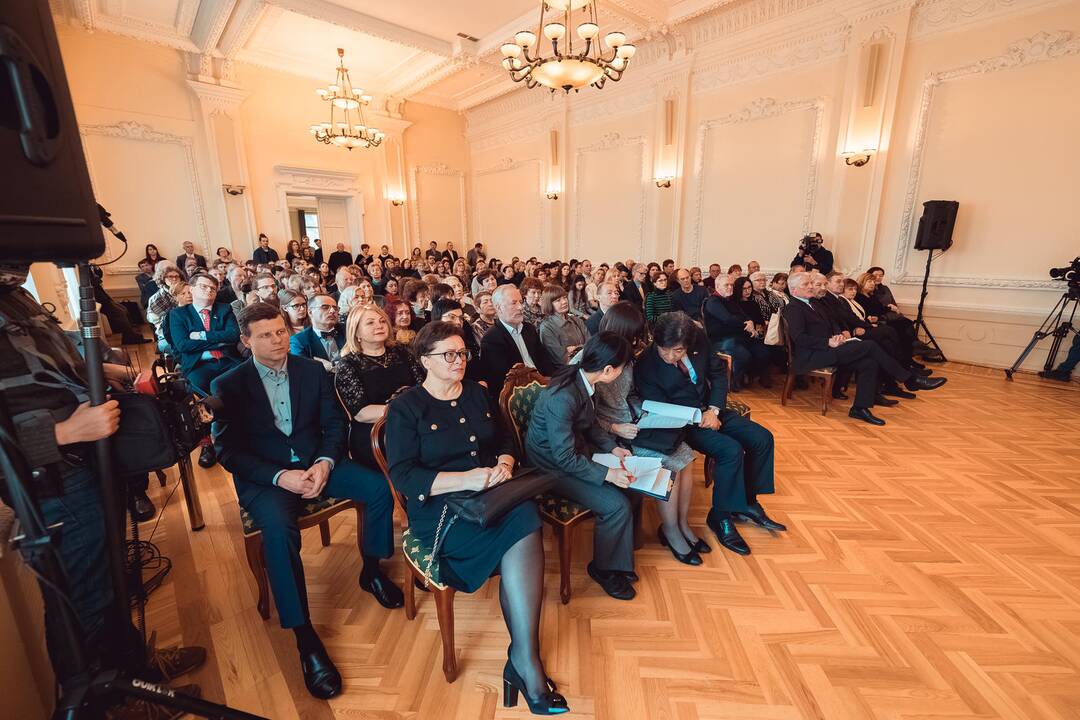 Metų tolerancijos žmogaus apdovanojimai