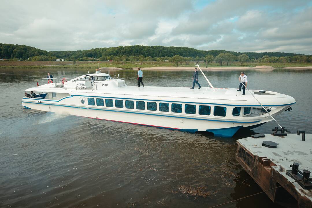 Legendinė „Raketa“ pirmą kartą į Nidą išplaukė su keleiviais