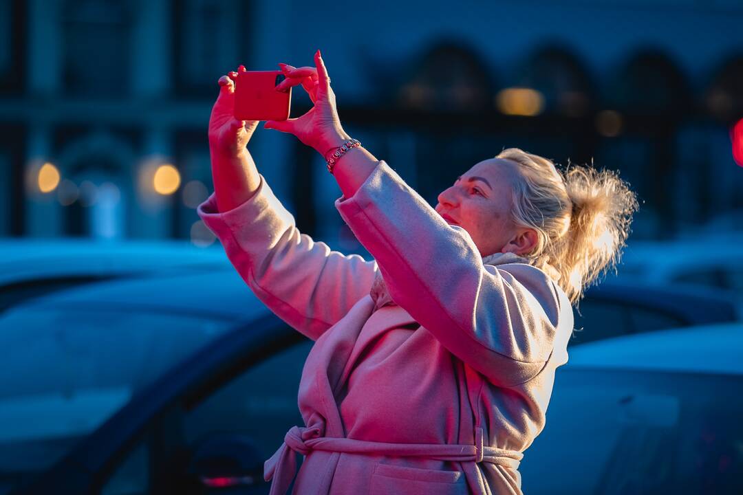 Koncertas automobiliuose „Urmo“ miestelio aikštelėje