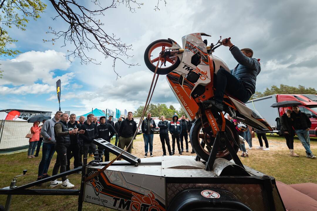 Baikerių naktys 2022