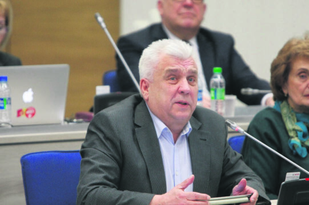 Vietoj prieškariu statyto ir miesto centre veikusio tabako fabriko beveik prieš dešimt metų įkurtas Kultūros fabrikas, kuriame dabar reziduoja menininkai.