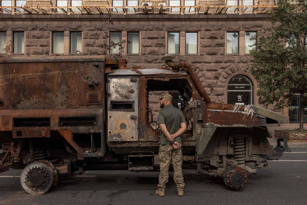544-oji karo Ukrainoje diena