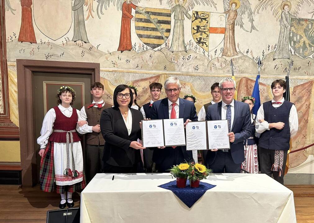 Tradicija: Valstybės gimtadienio šventėje padėkota pakaunės garsintojams ir puoselėtojams.