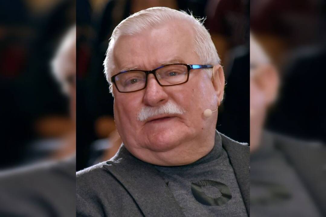 L. Wałęsa.