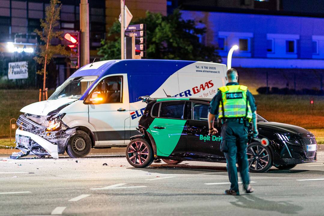 Išlaikymas: vien per pastaruosius metus transporto priemonių remonto įkainiai išaugo apie 30 proc., atsarginių detalių – apie 40 proc.