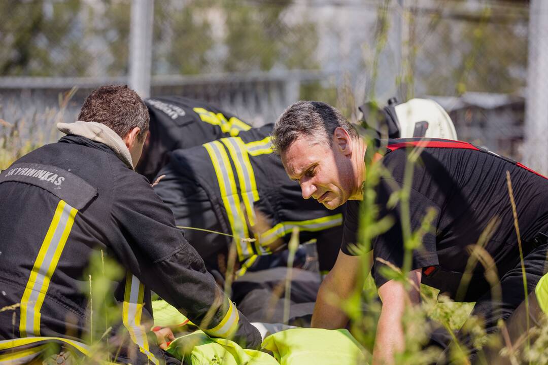 Vilniuje vyras užlipo ant mobiliojo ryšio operatoriaus bokšto