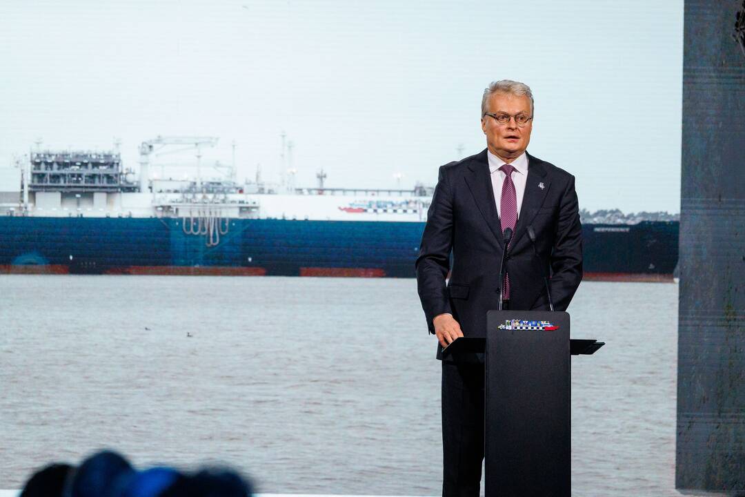 Laivo-saugyklos „Independence“ nuosavybės teisių perdavimo Lietuvai ceremonija