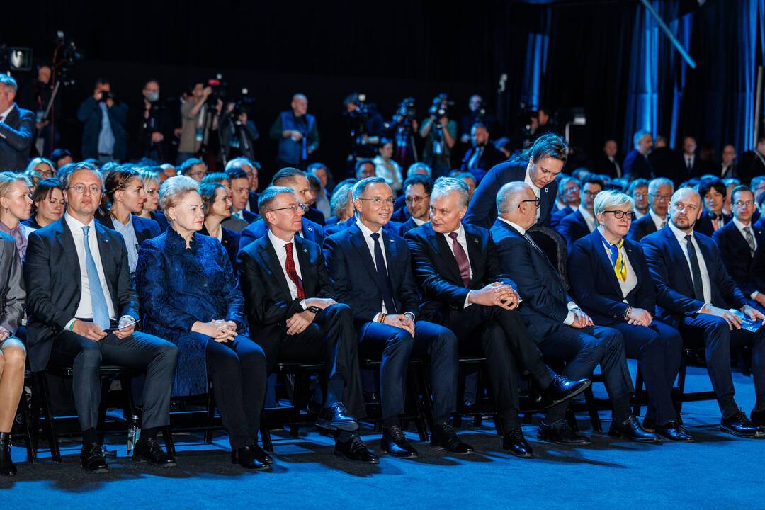 Laivo-saugyklos „Independence“ nuosavybės teisių perdavimo Lietuvai ceremonija