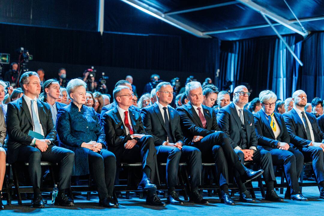 Laivo-saugyklos „Independence“ nuosavybės teisių perdavimo Lietuvai ceremonija