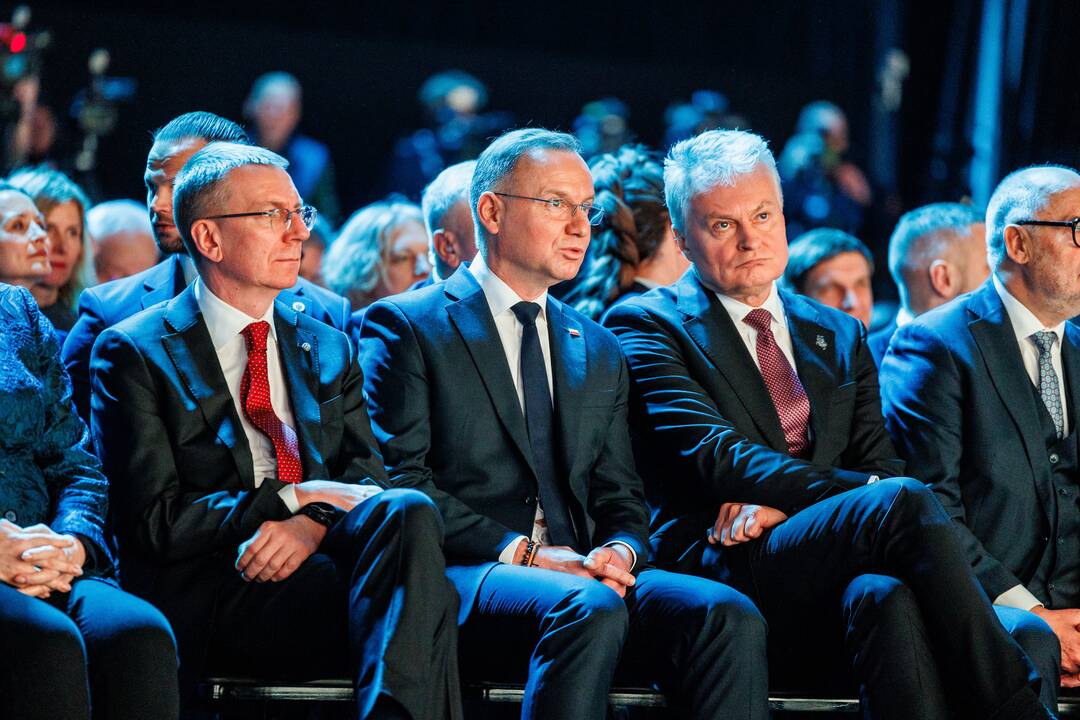 Laivo-saugyklos „Independence“ nuosavybės teisių perdavimo Lietuvai ceremonija
