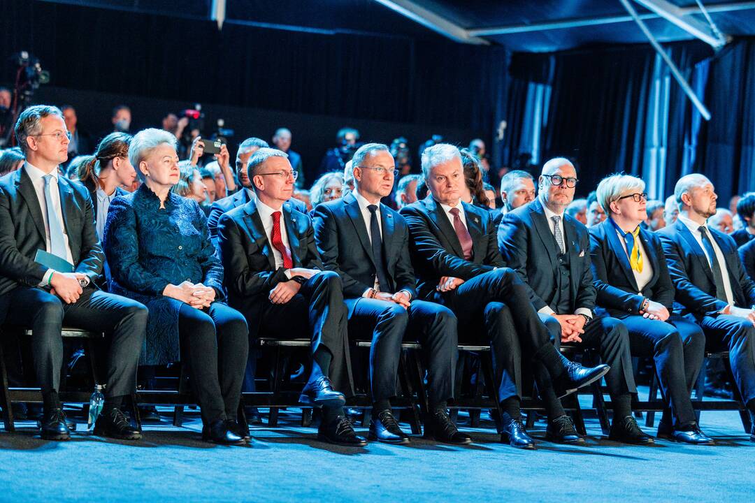 Laivo-saugyklos „Independence“ nuosavybės teisių perdavimo Lietuvai ceremonija