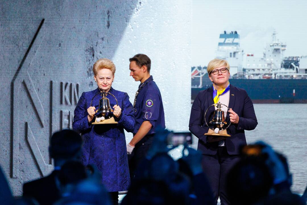 Laivo-saugyklos „Independence“ nuosavybės teisių perdavimo Lietuvai ceremonija