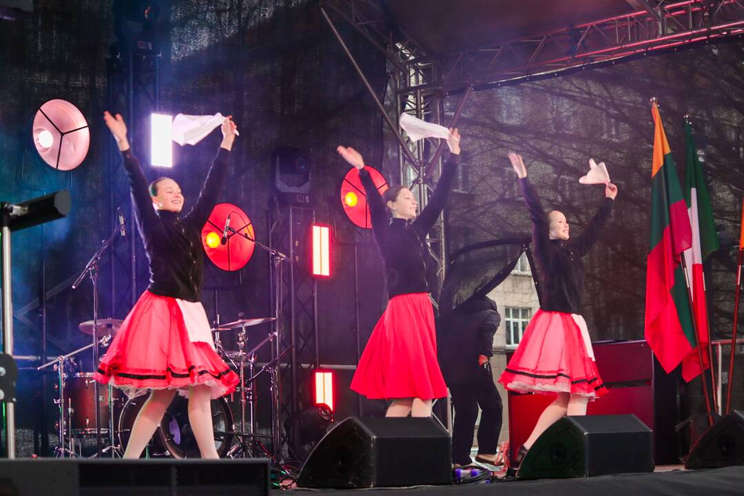 Festivalyje „Italų dienos Klaipėdoje“ – tradicinis „Tarantella“ šokis