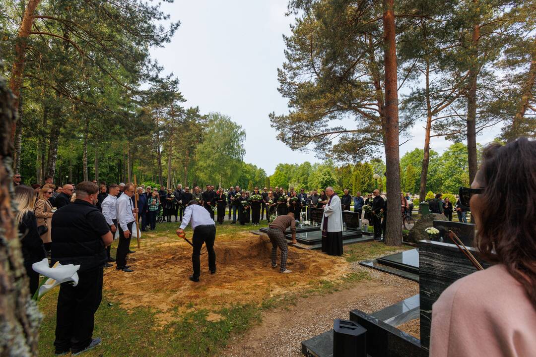 Gintaro Bendžiaus laidotuvės
