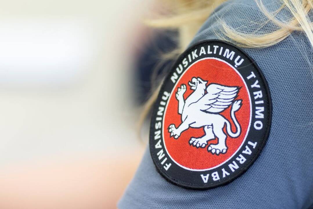Pora FNTT pareigūnų, netinkamai organizavusių darbą Š. Stepukonio byloje, sulaukė griežto įspėjimo