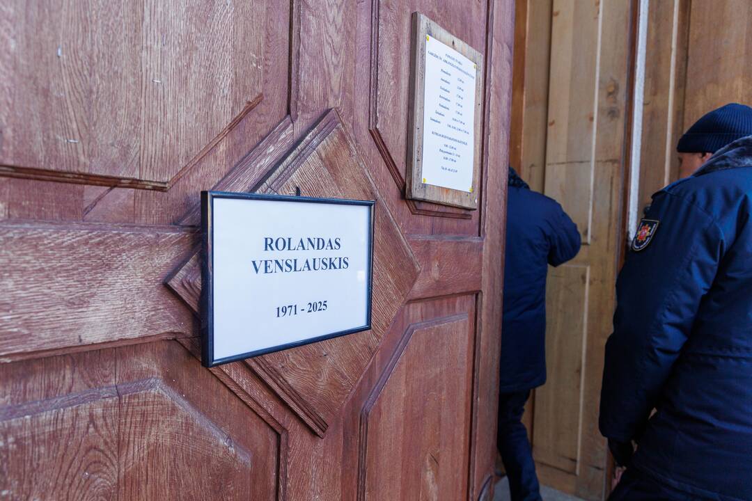Gaisre žuvusio ugniagesio Rolando Venslauskio laidotuvės
