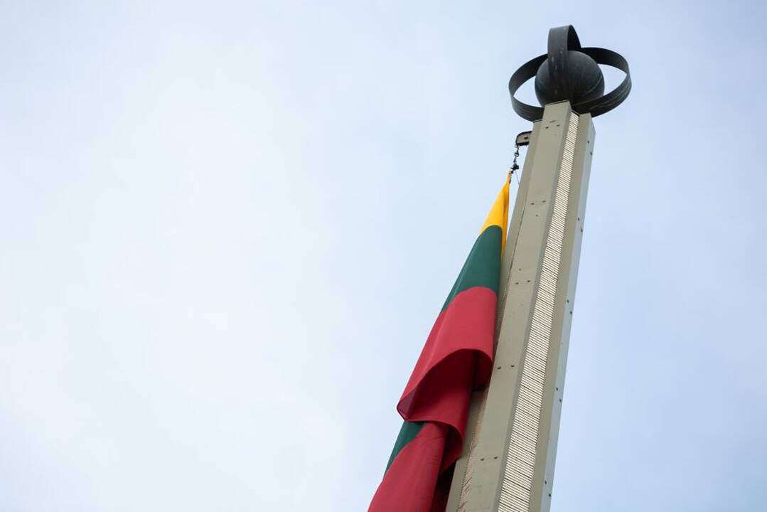 Grupė konservatorių įsteigė Birželio sukilimo kolegiją