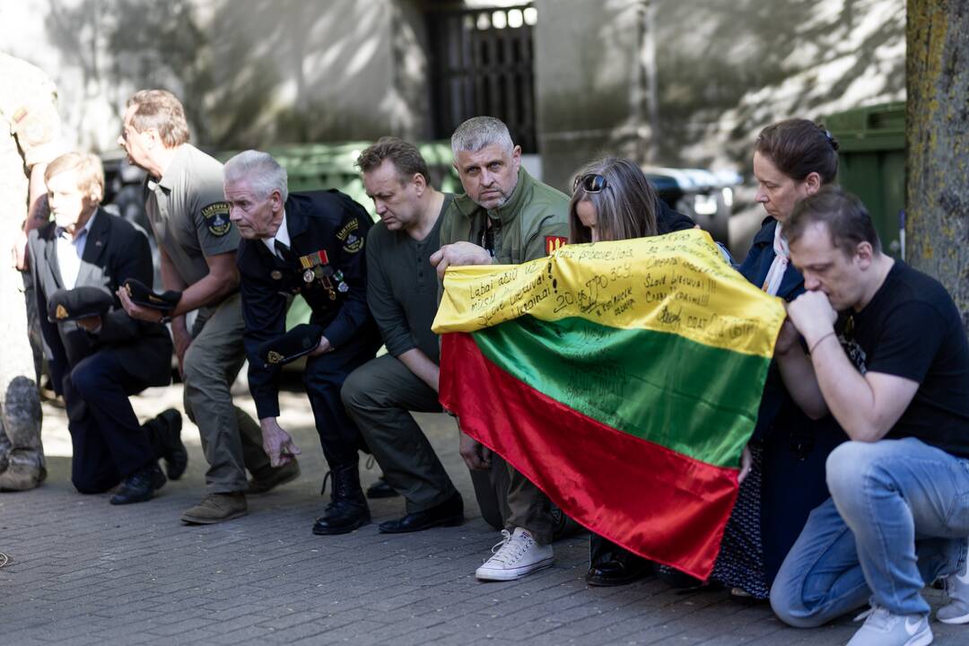 Atsisveikinimas su Tomu Valentėliu