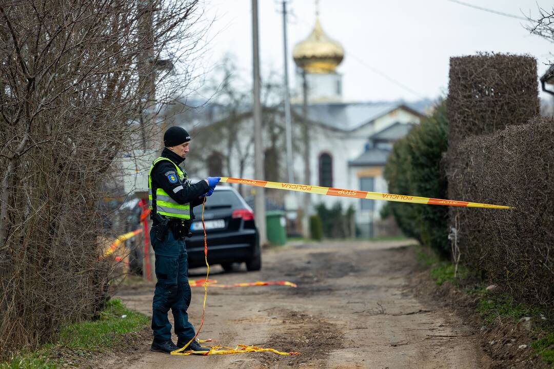Šalčininkuose vyras nušovė žmoną policininkę