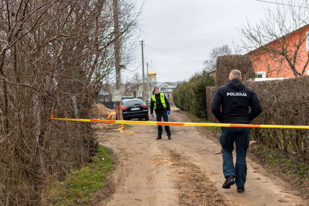 Šalčininkuose vyras nušovė žmoną policininkę