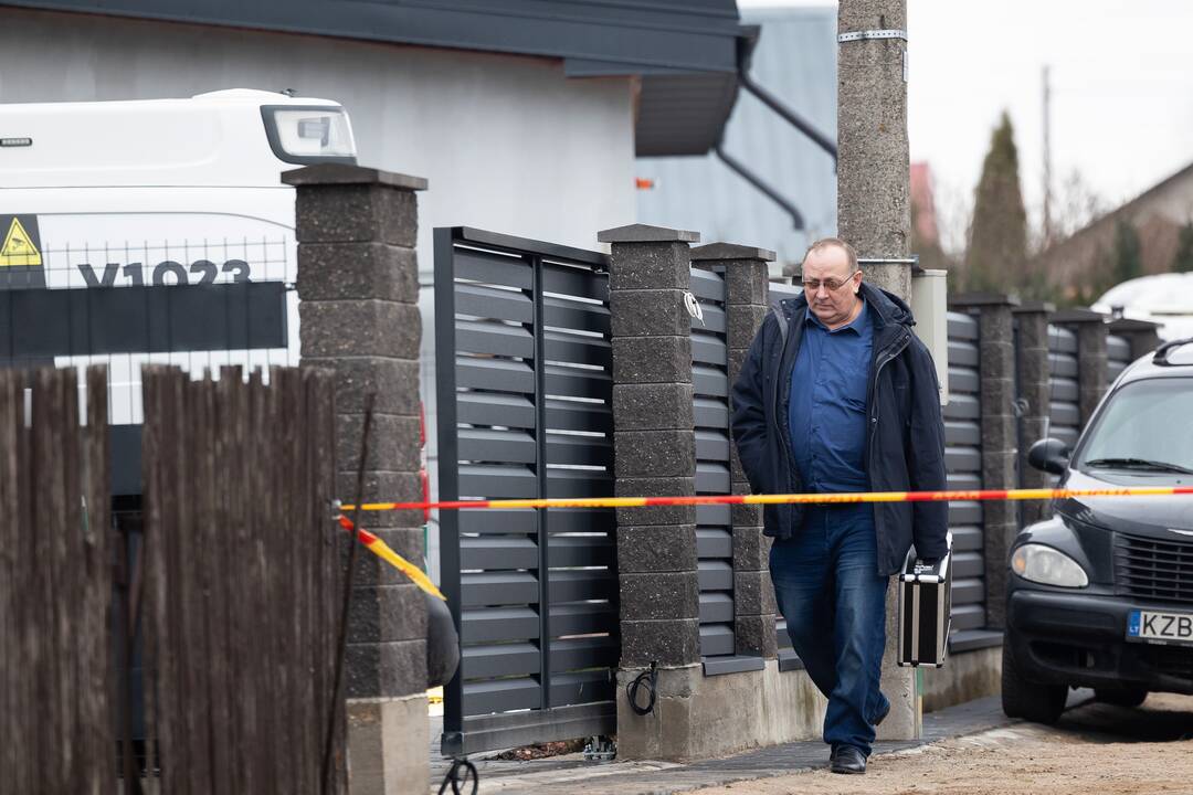 Šalčininkuose vyras nušovė žmoną policininkę