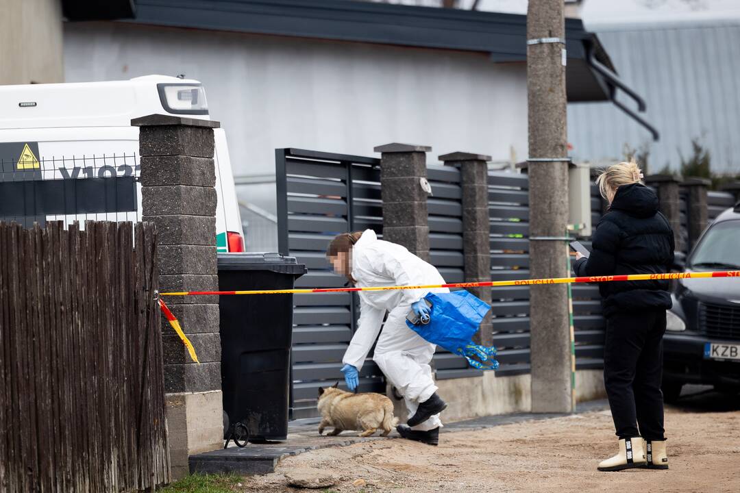 Šalčininkuose vyras nušovė žmoną policininkę