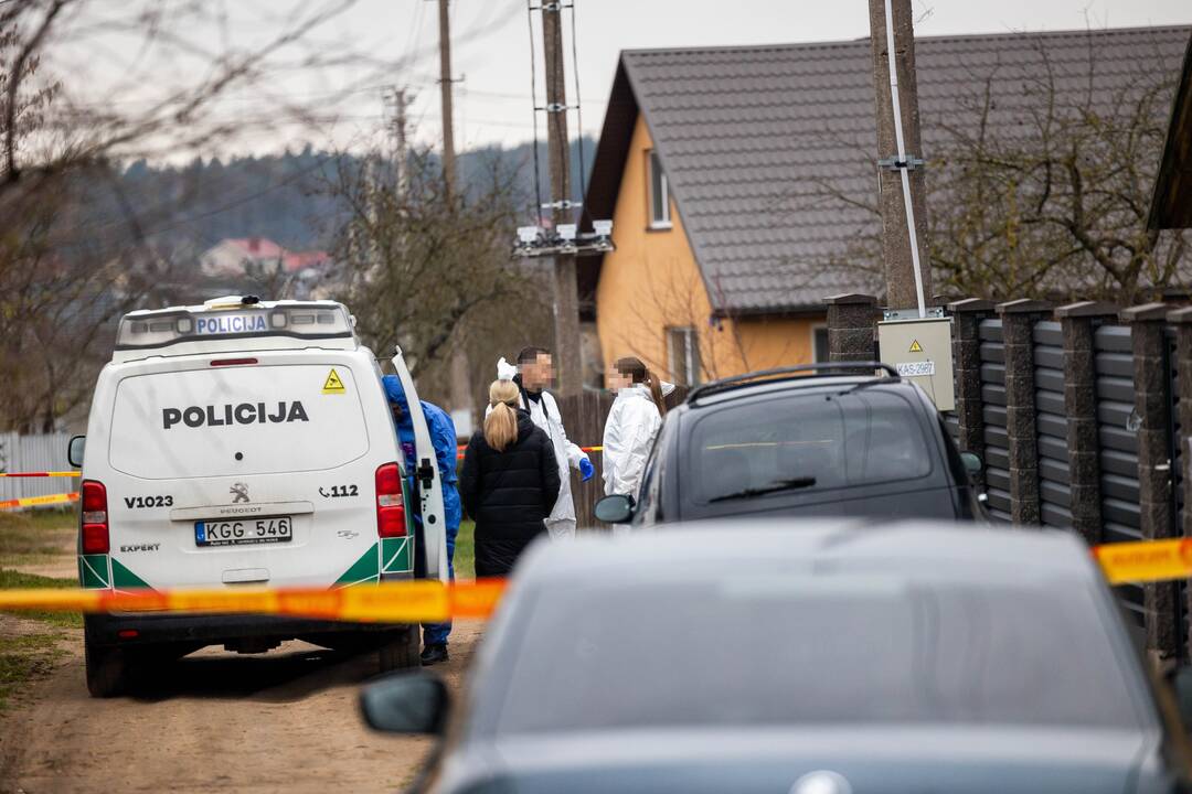 Šalčininkuose vyras nušovė žmoną policininkę