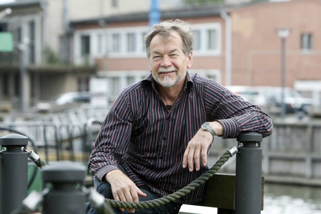 B. Lauciuvienė, B. V. Karaciejus (viduryje) ir K. Pūdymas.