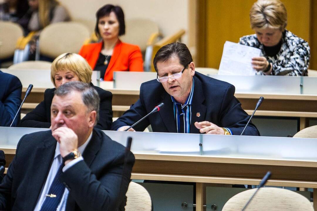 Politikai susirinko į miesto tarybos posėdį