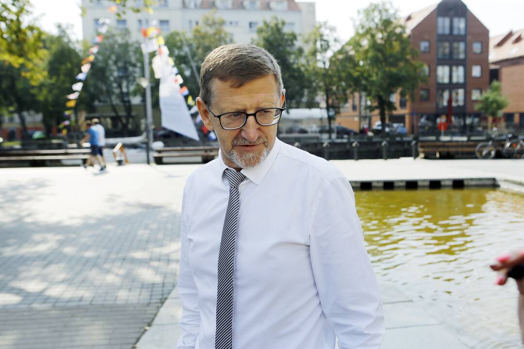 Postas: buvęs tarybos narys, buvęs vicemeras A.Šulcas nuo rugsėjo mero patarėju nebedirbs. Tačiau karjeros vingių jis nesureikšmina ir tikina, jog pasitraukimas iš politikos tai nėra mirtis.