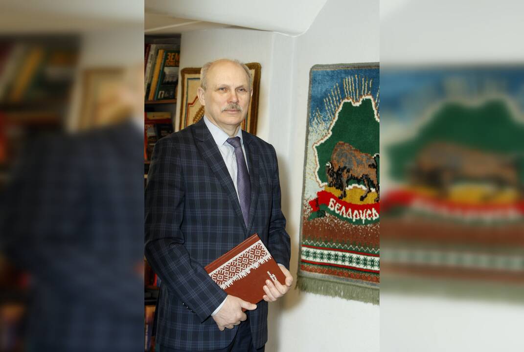 Pozicija: uostamiesčio baltarusių bendruomenės "Krynica" pirmininkas ir Baltarusijos garbės konsulas N.Logvinas dėl įvykių Baltarusijoje yra kategoriškas – valdžia turi liautis smurtauti prieš savo žmones.
