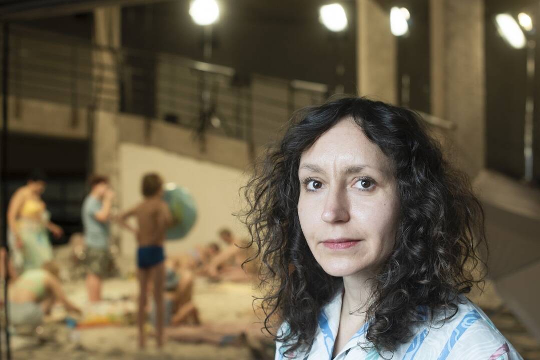 Įkvėpimas: V.Grainytė sako nenorėjusi eiti lengviausiu keliu, todėl laimės tyrimo metu surinktas žinias pavertė kūriniu, o ne gyvenimo vadovėliu.