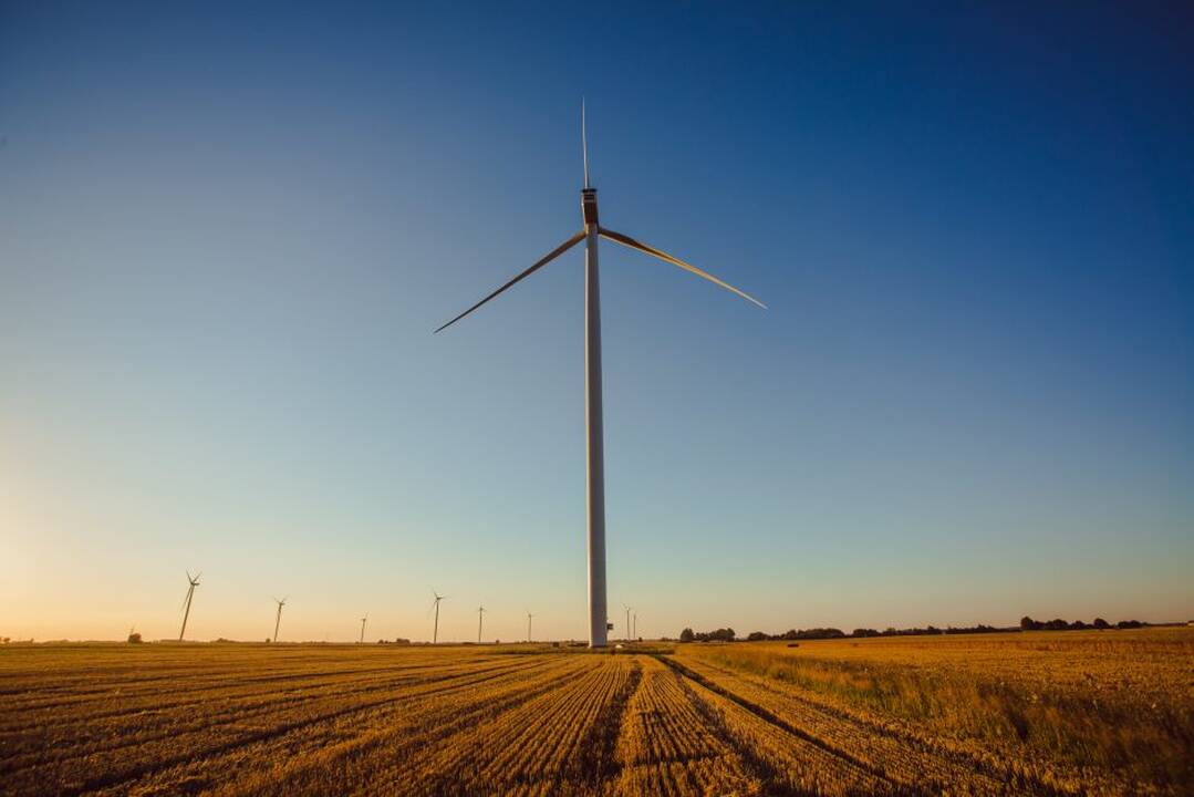 Naujausia apklausa rodo, kad Lietuvos gyventojai palankiai vertina vėjo energetiką